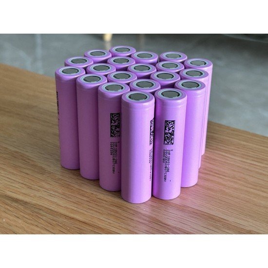 Rechargeable Li-ion Samsung Battery High Drain INR 2600mAh